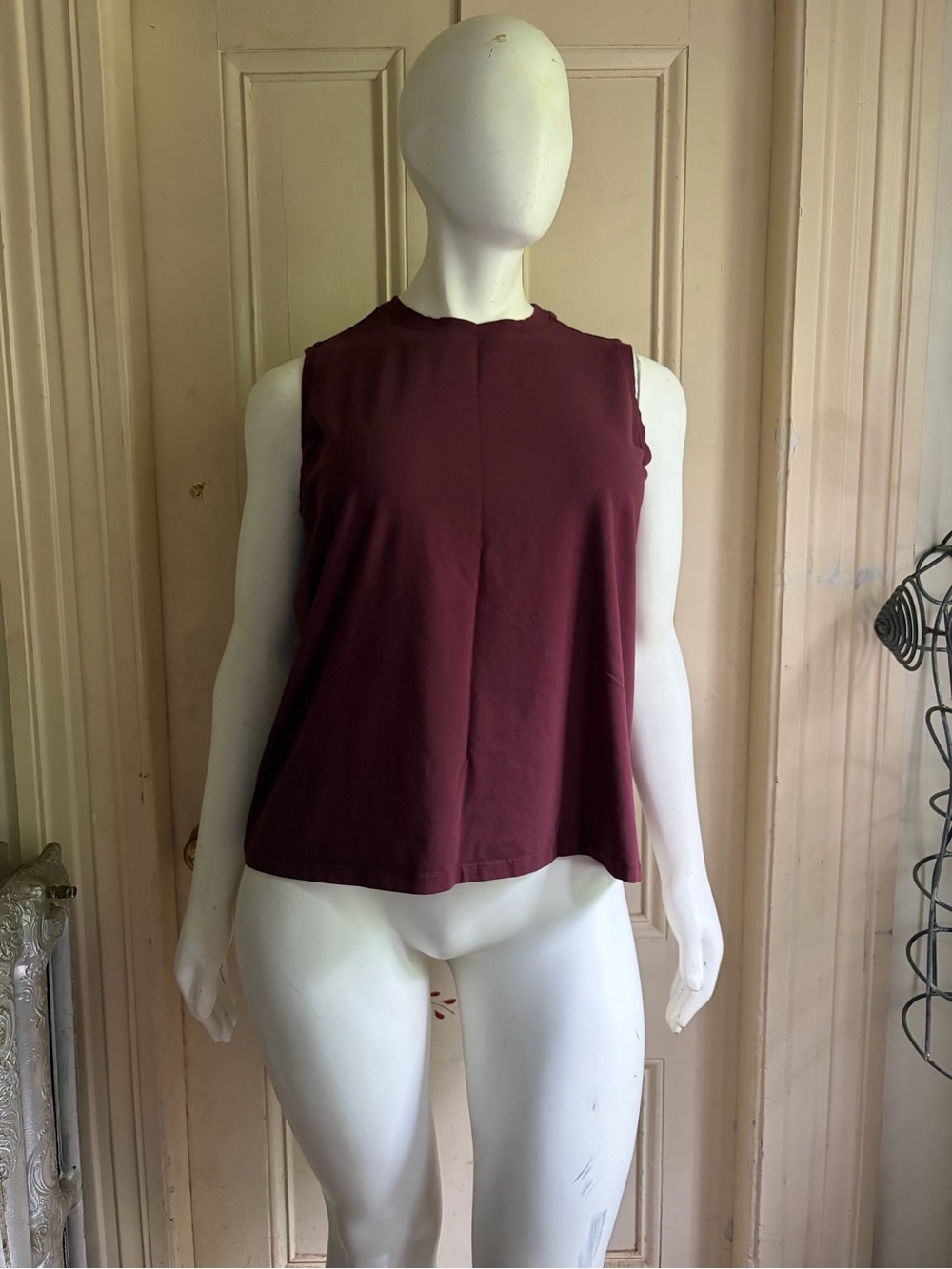 Universal Standard Patty Muscle Tank in Burgundy